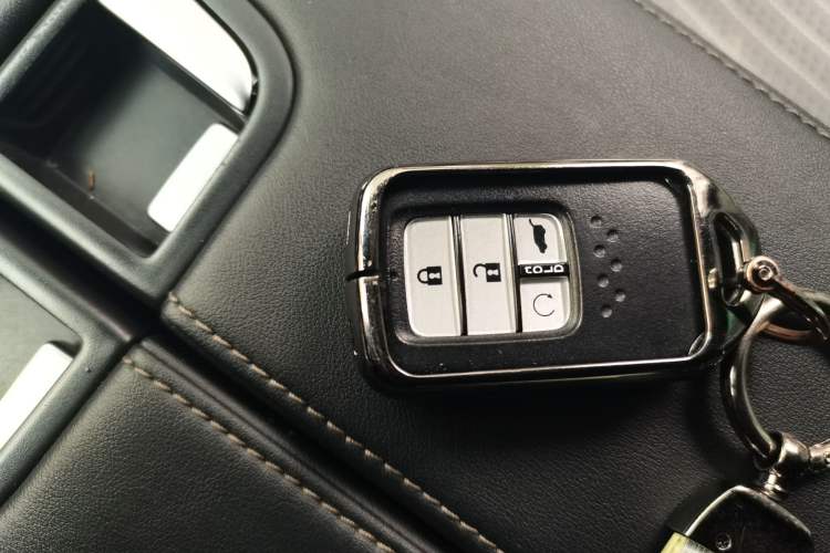 Used Honda UR-V 2020 370TURBO Four-Wheel Drive Prestige Edition Vehicle Key