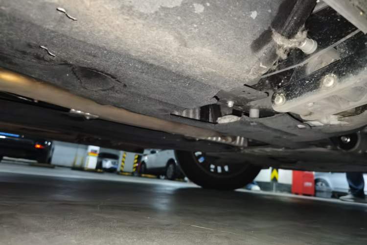 Used Honda UR-V 2020 370TURBO Four-Wheel Drive Prestige Edition Chassis Front Right