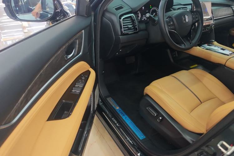 Used Honda UR-V 2020 370TURBO Two-Wheel Drive Luxury Edition Driver Seat