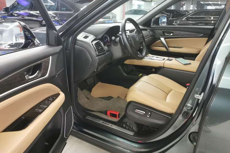Used Honda UR-V 2020 370TURBO Two-Wheel Drive Luxury Edition Driver Seat