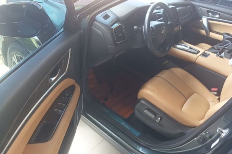 Used Honda UR-V 2020 370TURBO Two-Wheel Drive Luxury Edition Driver Seat