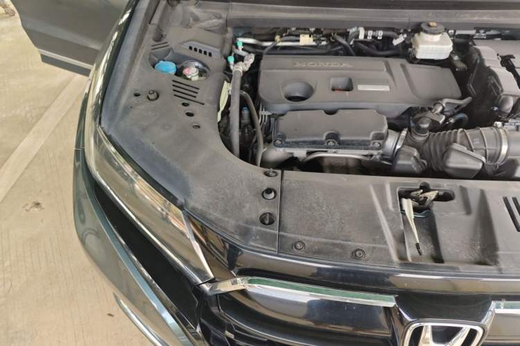 Used Honda UR-V 2020 370TURBO Two-Wheel Drive Luxury Edition Engine Bay Right
