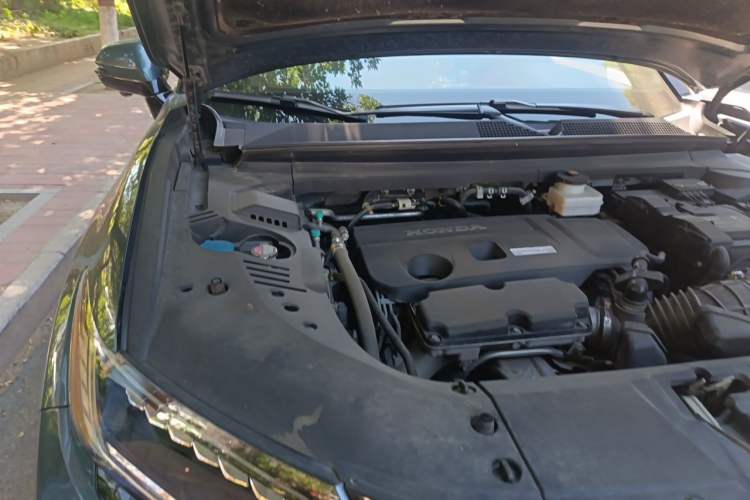Used Honda UR-V 2020 370TURBO Two-Wheel Drive Luxury Edition Engine Bay Right