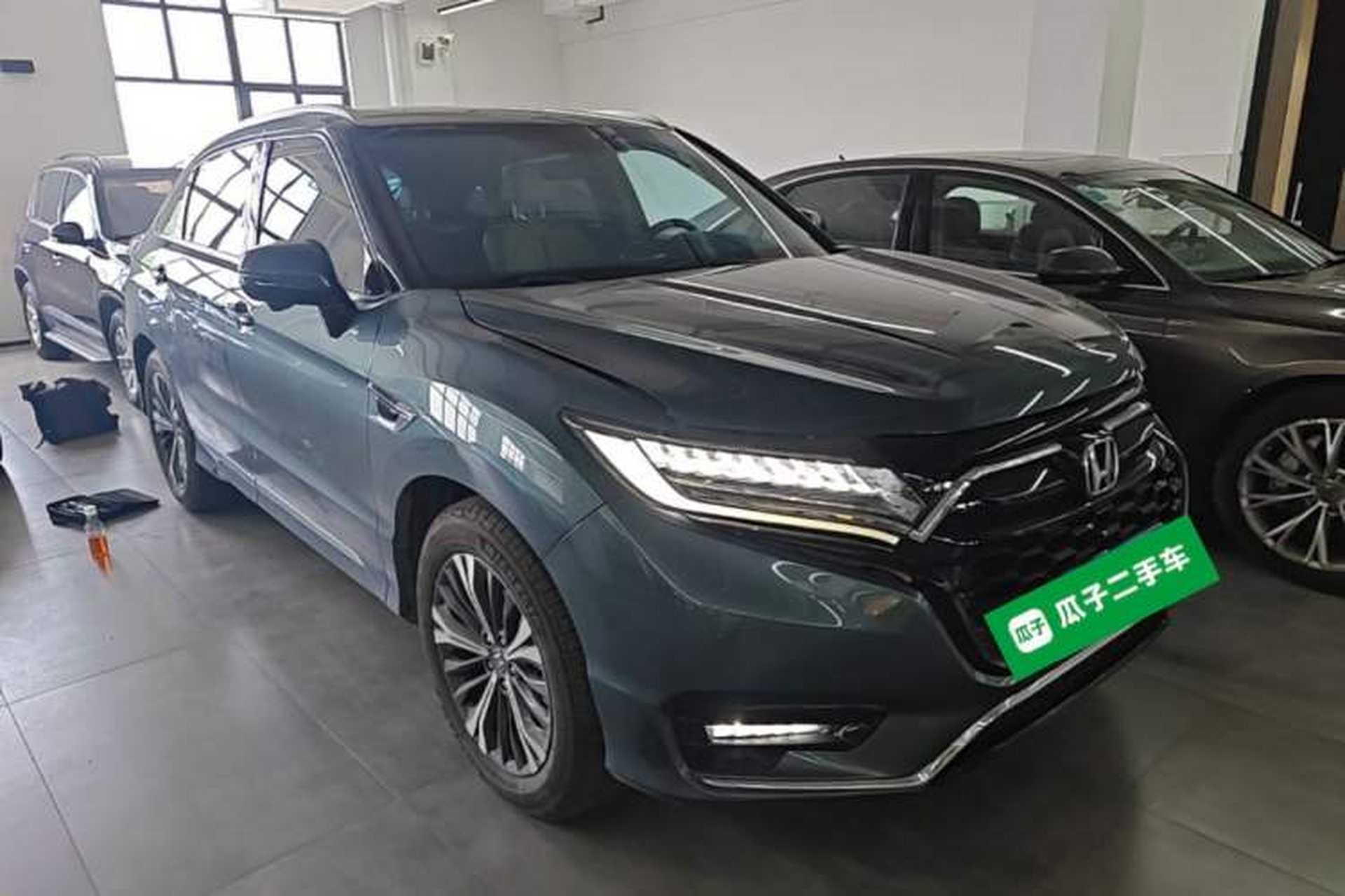 Used Honda UR-V 2020 370TURBO Two-Wheel Drive Luxury Edition Exterior 1