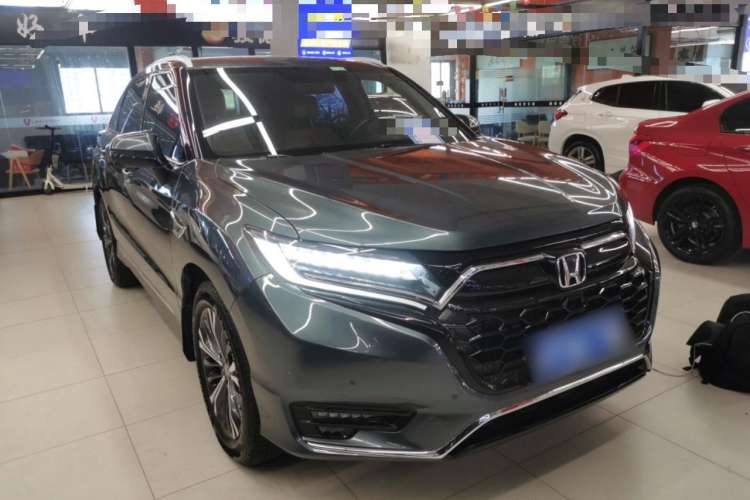 Used Honda UR-V 2020 370TURBO Two-Wheel Drive Luxury Edition Front Right 45 Deg