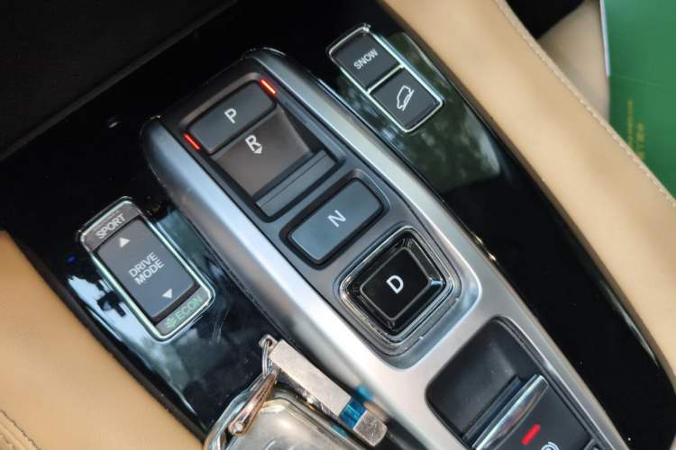 Used Honda UR-V 2020 370TURBO Four-Wheel Drive Prestige Edition Gear Lever