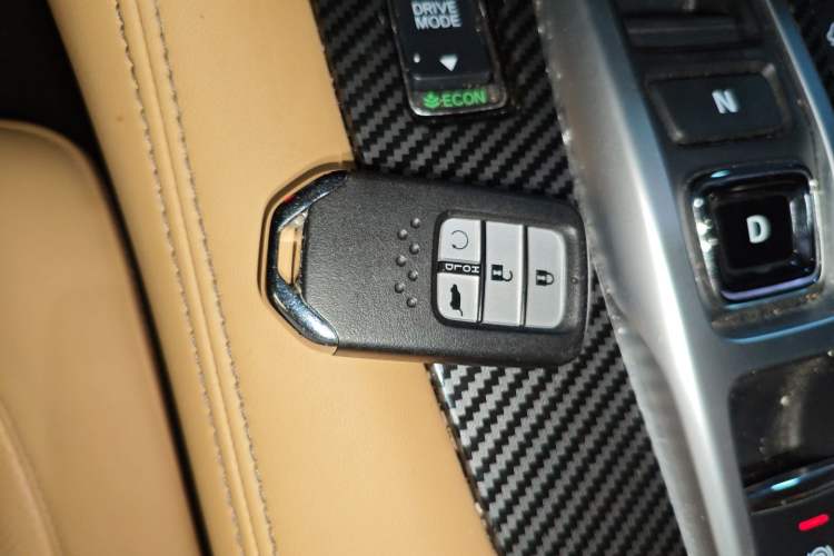 Used Honda UR-V 2020 370TURBO Two-Wheel Drive Luxury Edition Interior 1