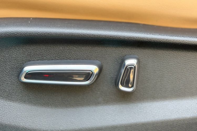 Used Honda UR-V 2020 370TURBO Four-Wheel Drive Prestige Edition Interior 6