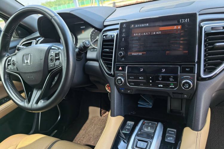 Used Honda UR-V 2020 370TURBO Four-Wheel Drive Prestige Edition Interior 8