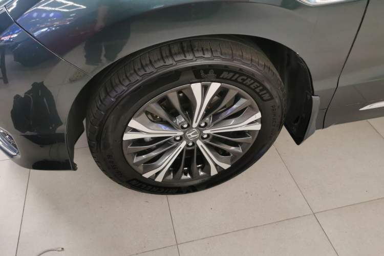 Used Honda UR-V 2020 370TURBO Two-Wheel Drive Luxury Edition Left Front Wheel Hub