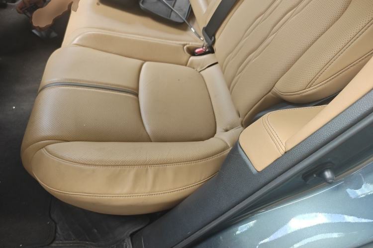 Used Honda UR-V 2020 240TURBO Front-Wheel Drive Elegant Edition Left Rear Seat