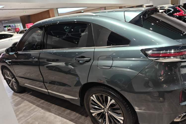 Used Honda UR-V 2020 370TURBO Two-Wheel Drive Luxury Edition Left Side