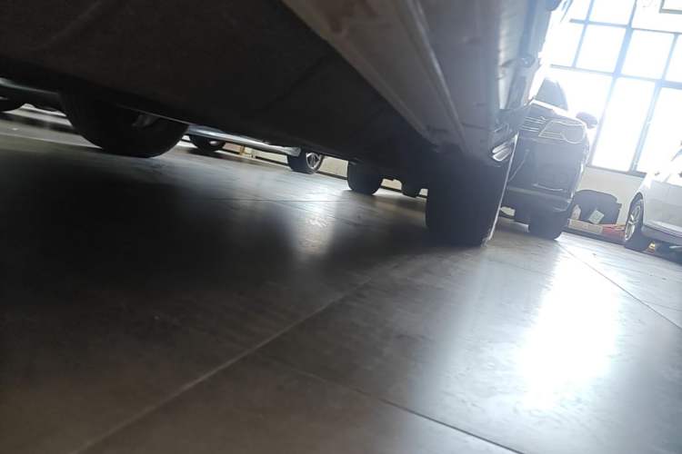 Used Honda UR-V 2020 370TURBO Two-Wheel Drive Luxury Edition Left Side Sill