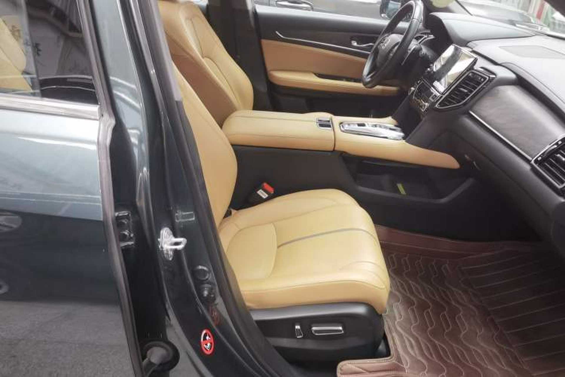 Used Honda UR-V 2020 370TURBO Four-Wheel Drive Prestige Edition Right Front Seat