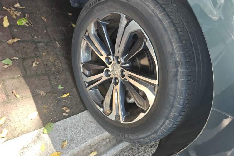 Used Honda UR-V 2020 240TURBO Front-Wheel Drive Elegant Edition Right Front Wheel Hub