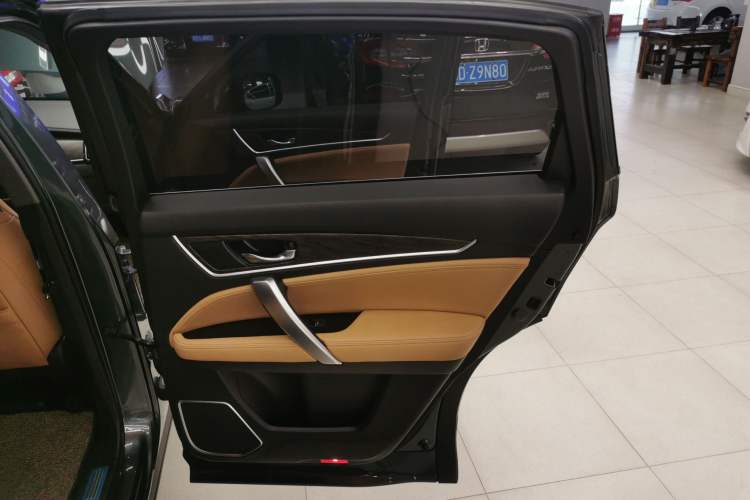 Used Honda UR-V 2020 370TURBO Two-Wheel Drive Luxury Edition Right Rear Door Interior