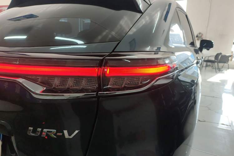 Used Honda UR-V 2020 370TURBO Two-Wheel Drive Luxury Edition Right Rear Taillight