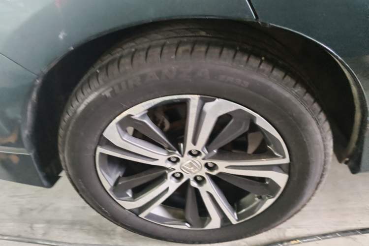 Used Honda UR-V 2020 240TURBO Front-Wheel Drive Elegant Edition Right Rear Wheel Hub