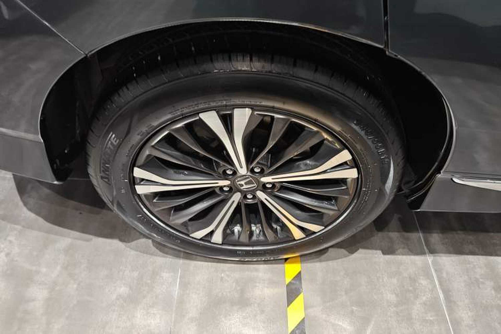 Used Honda UR-V 2020 370TURBO Two-Wheel Drive Luxury Edition Right Rear Wheel Hub