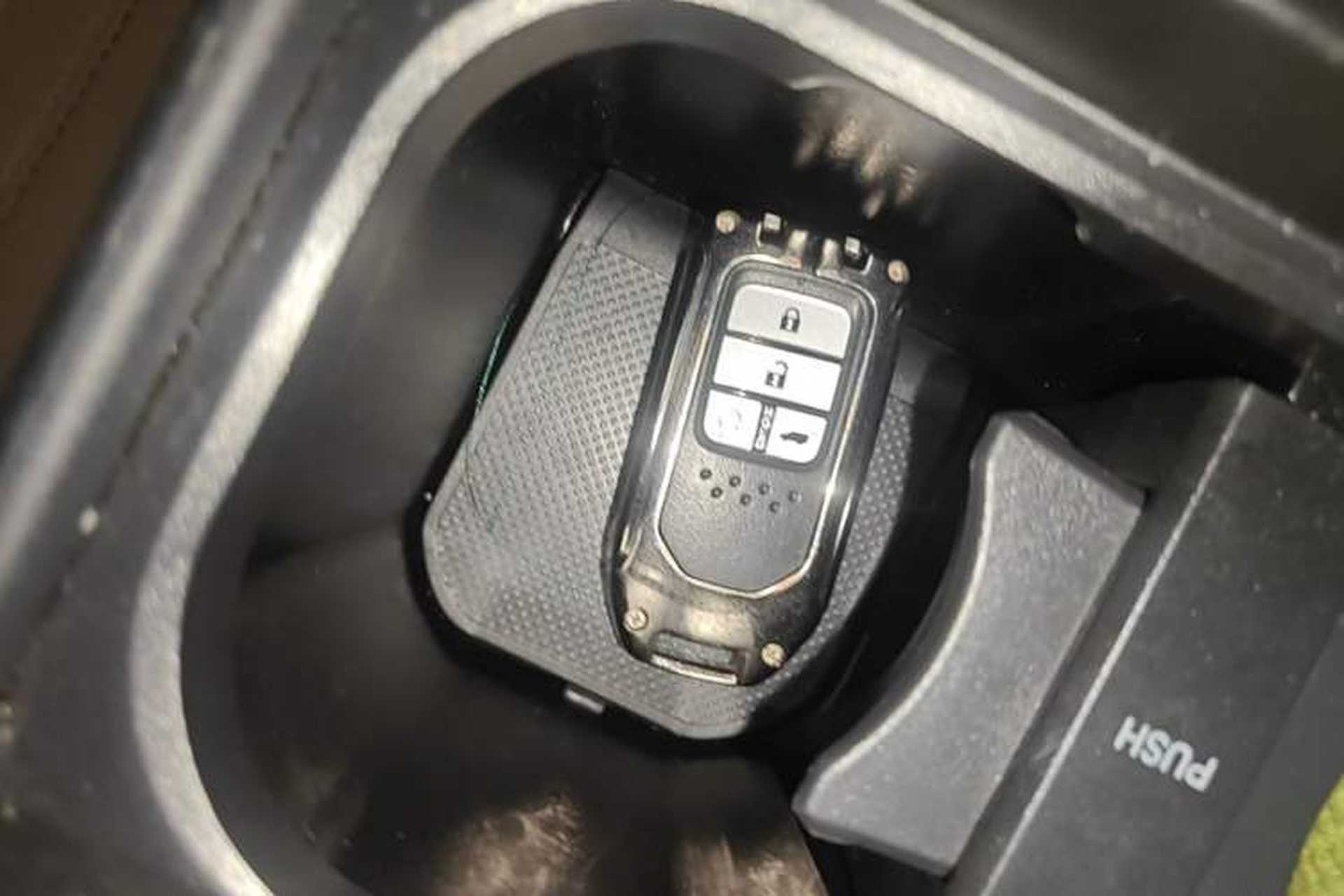 Used Honda UR-V 2020 370TURBO Two-Wheel Drive Luxury Edition Vehicle Key