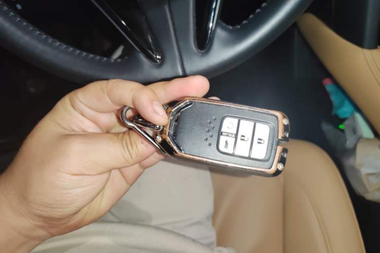 Used Honda UR-V 2020 370TURBO Two-Wheel Drive Luxury Edition Vehicle Key