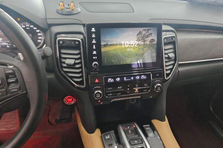 Used Honda UR-V 2020 370TURBO Four-Wheel Drive Prestige Edition Audio And AC Panel