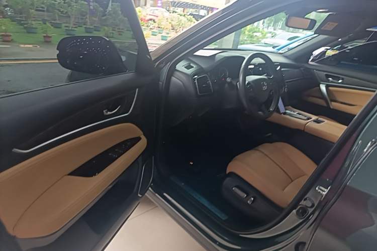 Used Honda UR-V 2020 370TURBO Four-Wheel Drive Prestige Edition Driver Seat
