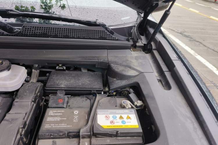 Used Honda UR-V 2020 370TURBO Two-Wheel Drive Luxury Edition Engine Bay Left