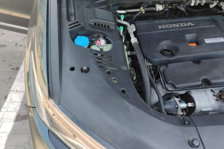 Used Honda UR-V 2020 370TURBO Two-Wheel Drive Luxury Edition Engine Bay Right