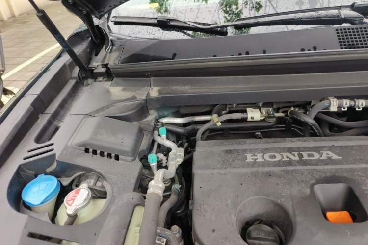 Used Honda UR-V 2020 370TURBO Two-Wheel Drive Luxury Edition Engine Bay Right