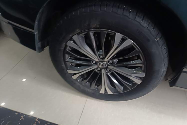 Used Honda UR-V 2020 370TURBO Four-Wheel Drive Prestige Edition Exterior 4