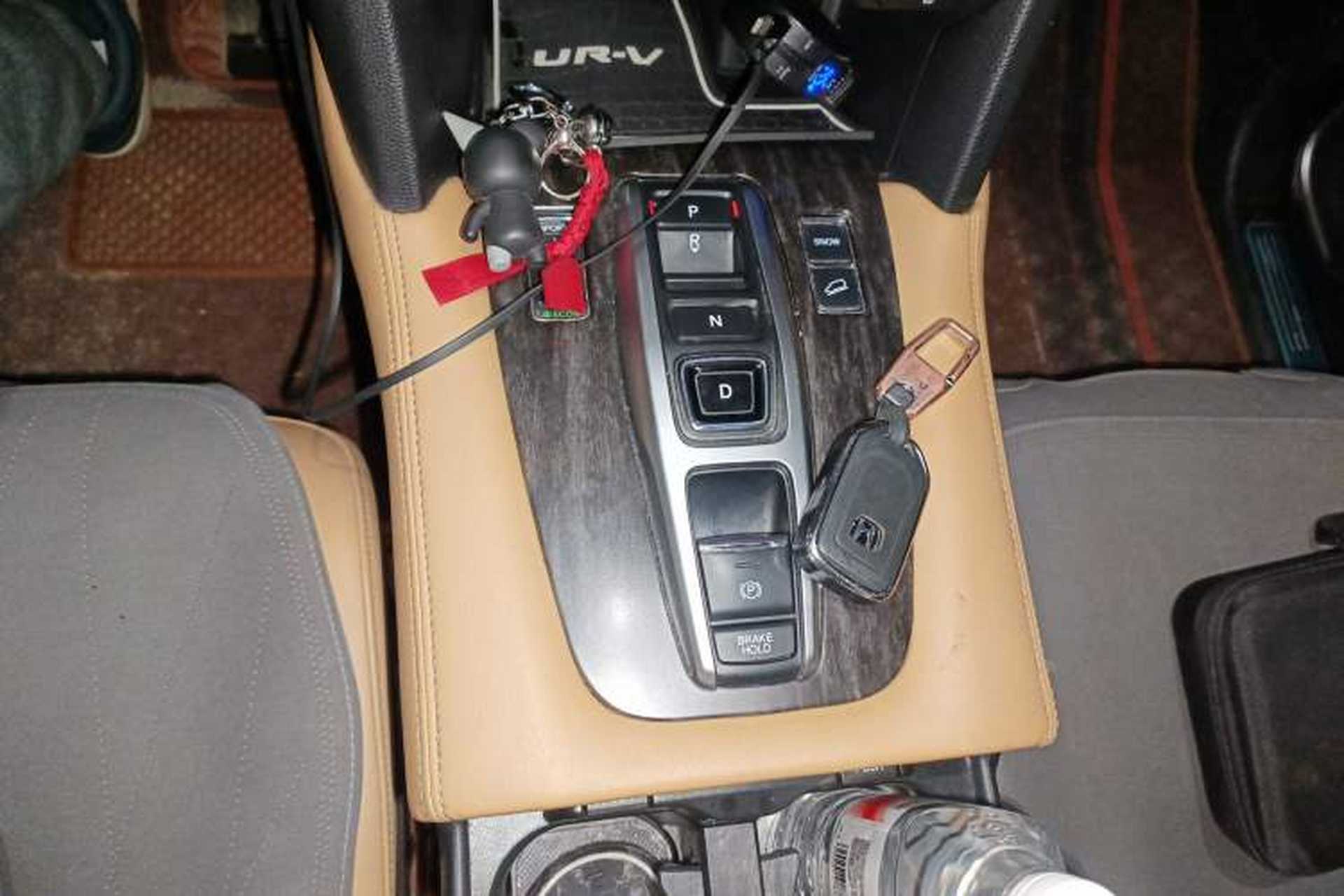 Used Honda UR-V 2020 370TURBO Four-Wheel Drive Prestige Edition Gear Lever