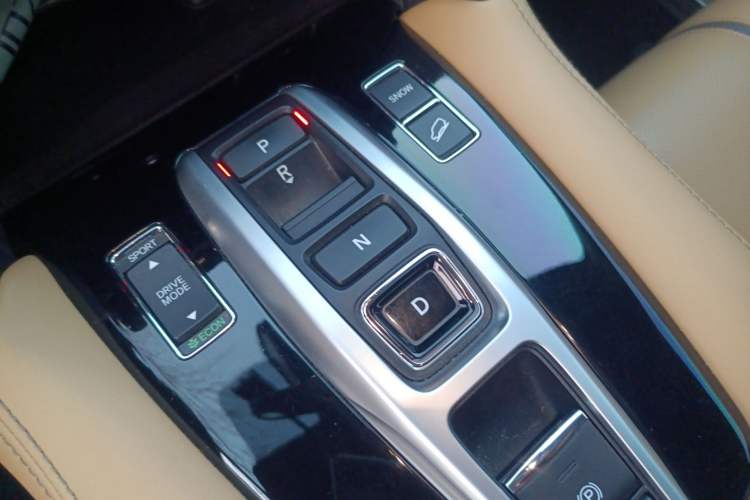 Used Honda UR-V 2020 370TURBO Four-Wheel Drive Prestige Edition Gear Lever