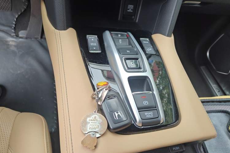 Used Honda UR-V 2020 370TURBO Four-Wheel Drive Prestige Edition Gear Lever