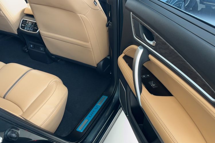 Used Honda UR-V 2020 370TURBO Four-Wheel Drive Prestige Edition Interior 6