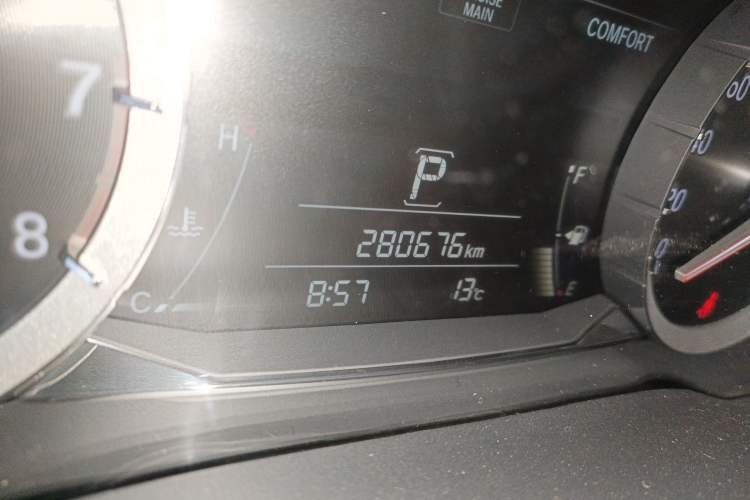 Used Honda UR-V 2020 370TURBO Four-Wheel Drive Prestige Edition Odometer Close Up