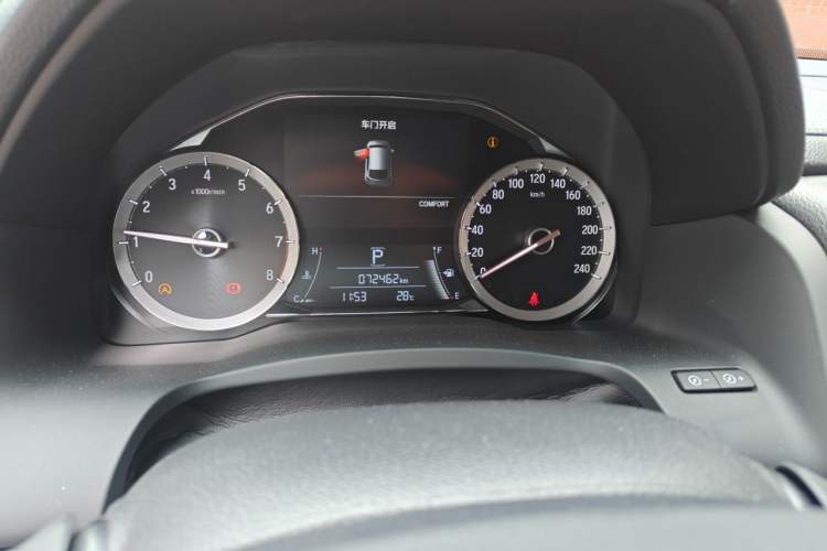 Used Honda UR-V 2020 370TURBO Four-Wheel Drive Prestige Edition Odometer Close Up