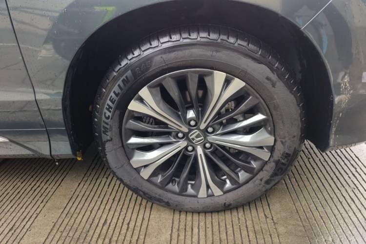 Used Honda UR-V 2020 370TURBO Two-Wheel Drive Luxury Edition Right Front Wheel Hub