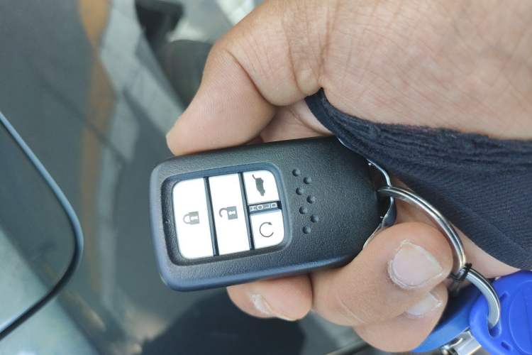 Used Honda UR-V 2020 370TURBO Two-Wheel Drive Luxury Edition Vehicle Key