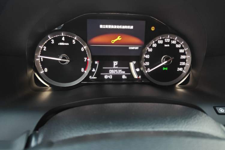 Used Honda UR-V 2020 370TURBO Four-Wheel Drive Prestige Edition Odometer Close Up