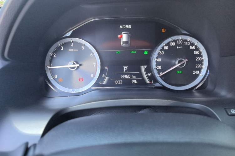 Used Honda UR-V 2020 370TURBO Four-Wheel Drive Prestige Edition Odometer Close Up
