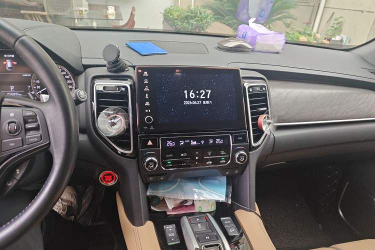 Used Honda UR-V 2020 370TURBO Four-Wheel Drive Prestige Edition Audio And AC Panel
