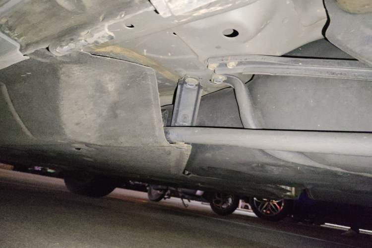 Used Honda UR-V 2020 240TURBO Front-Wheel Drive Elegant Edition Chassis Rear Left