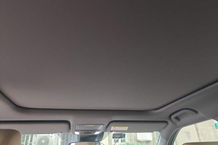 Used Honda UR-V 2020 370TURBO Four-Wheel Drive Prestige Edition Headliner