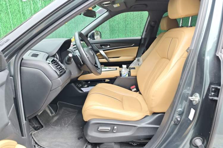 Used Honda UR-V 2020 370TURBO Two-Wheel Drive Luxury Edition Left Front Seat