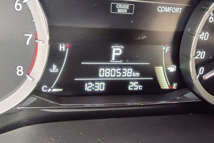 Used Honda UR-V 2020 370TURBO Four-Wheel Drive Prestige Edition Odometer Close Up