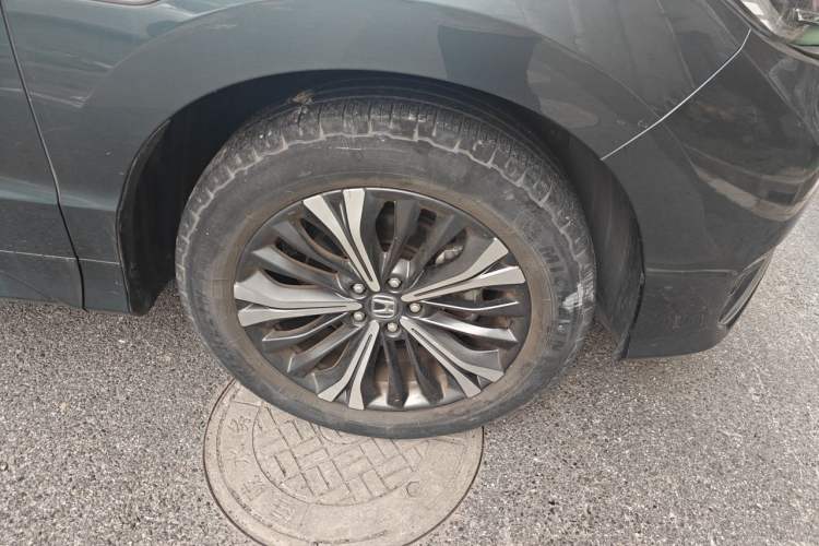 Used Honda UR-V 2020 370TURBO Four-Wheel Drive Prestige Edition Right Front Wheel Hub