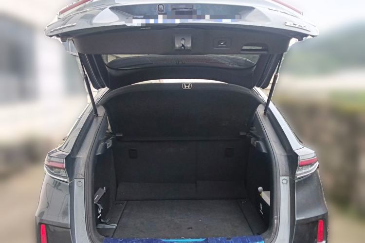 Used Honda UR-V 2020 370TURBO Four-Wheel Drive Prestige Edition Trunk