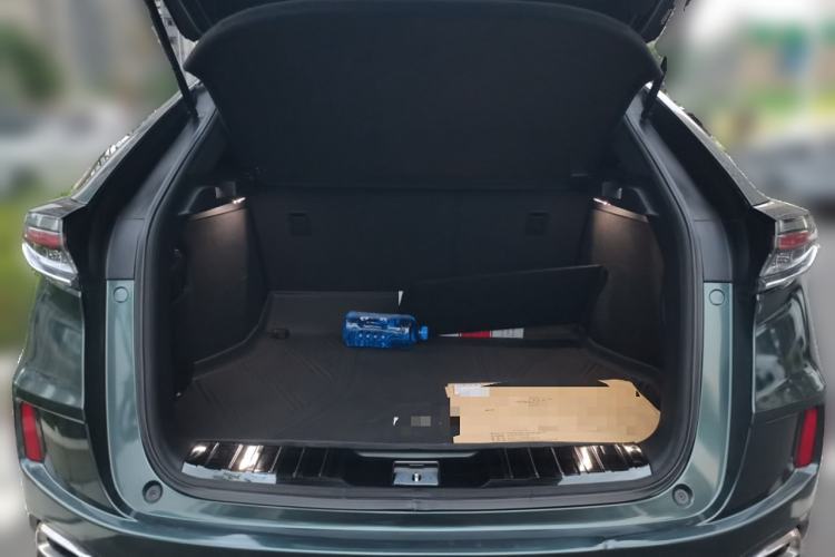 Used Honda UR-V 2020 370TURBO Four-Wheel Drive Prestige Edition Trunk