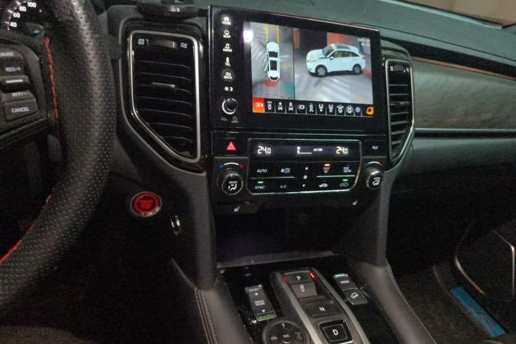 Used Honda UR-V 2020 370TURBO Two-Wheel Drive Luxury Edition Audio And AC Panel